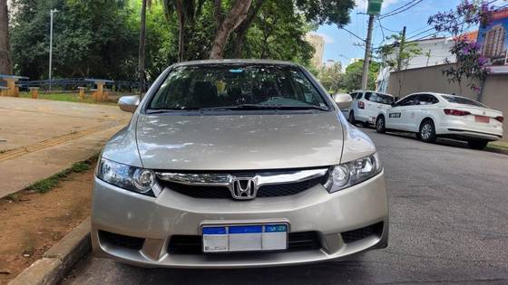 HONDA CIVIC 1.8 LXL 16V FLEX 4P AUTOMÁTICO